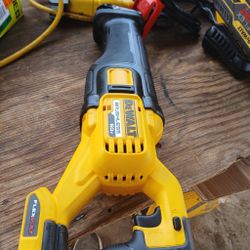 DEWALT
FLEXVOLT 60V MAX Cordless Brushless Reciprocating Saw (Tool Only)