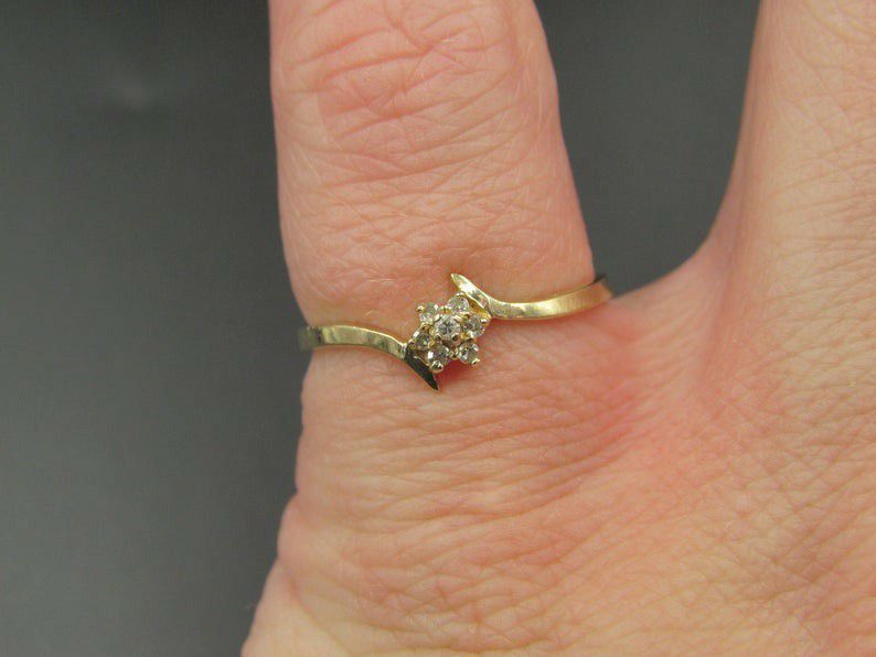 Size 5.75 10K Gold Yellow Flower Diamond Band Ring Vintage Estate Wedding Engagement Anniversary Gift Idea Beautiful Elegant Unique Cute