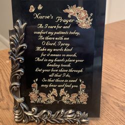 Dacra Glass Co NURSES' PRAYER w/Stand Made USA Indiana 6 1/4" x 4"
