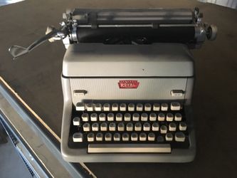Royal type writer