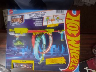 Hot wheels neon speeders