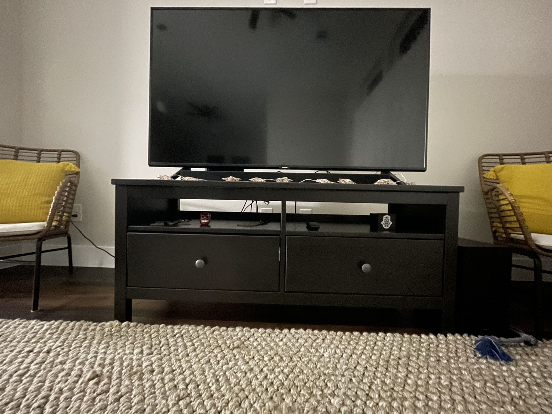 HEMNES 2 Drawers TV Stand Must Go!