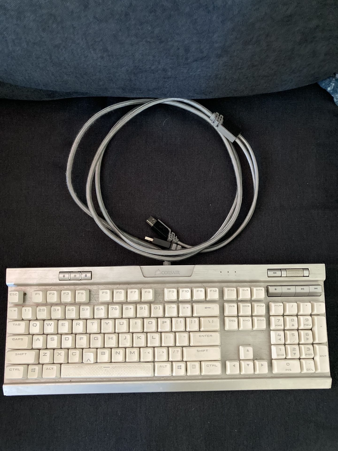 Corsair K70 RGB MK2 SE Keyboard