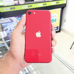 iPhone SE 64 GB Factory Unlocked 