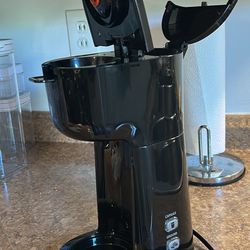 Single Serve Coffee Maker 