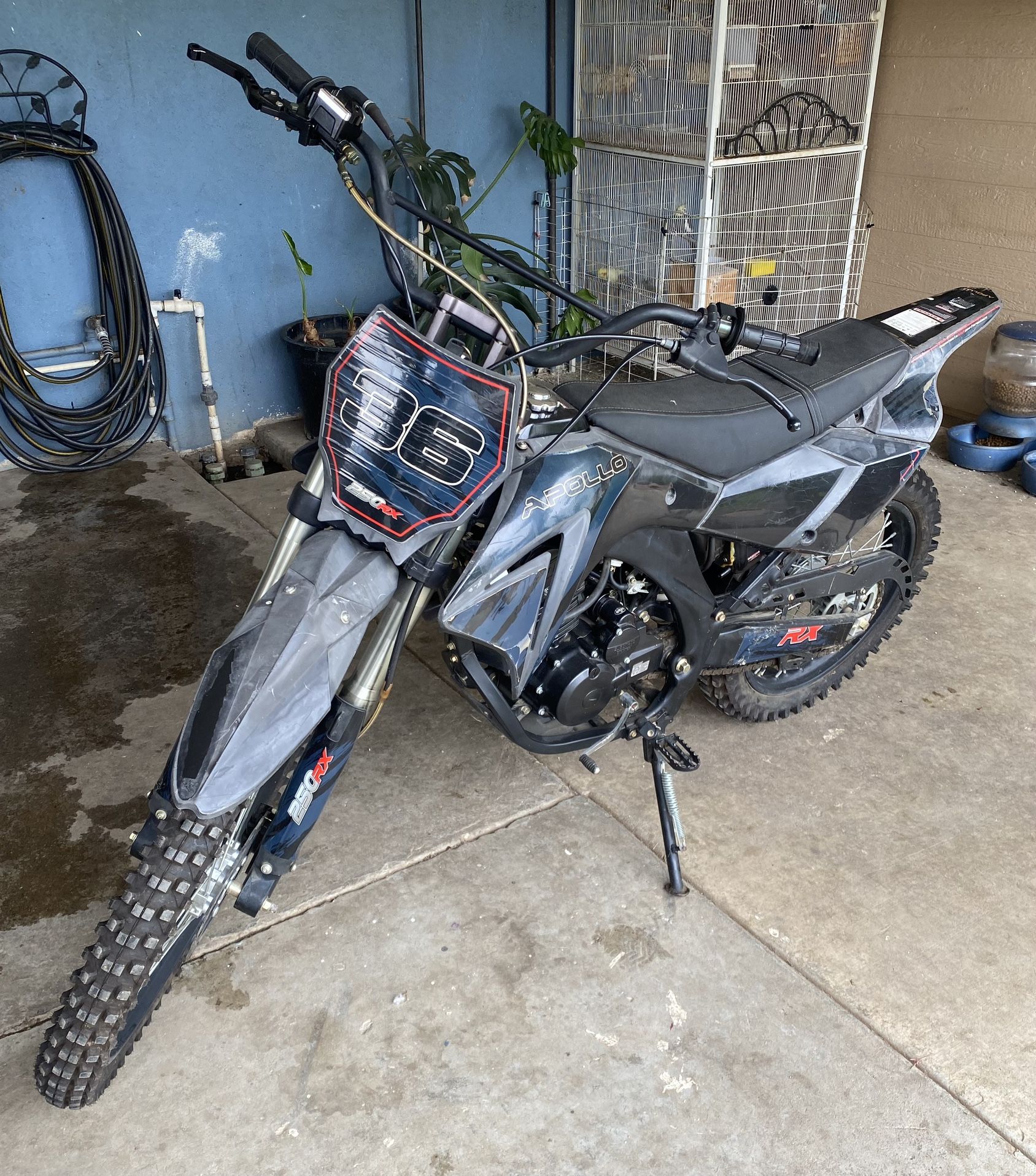Apollo 250rx dirt bike deals