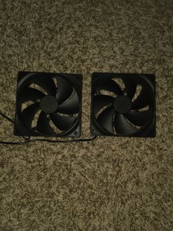 2 NZXT 120mm FANS