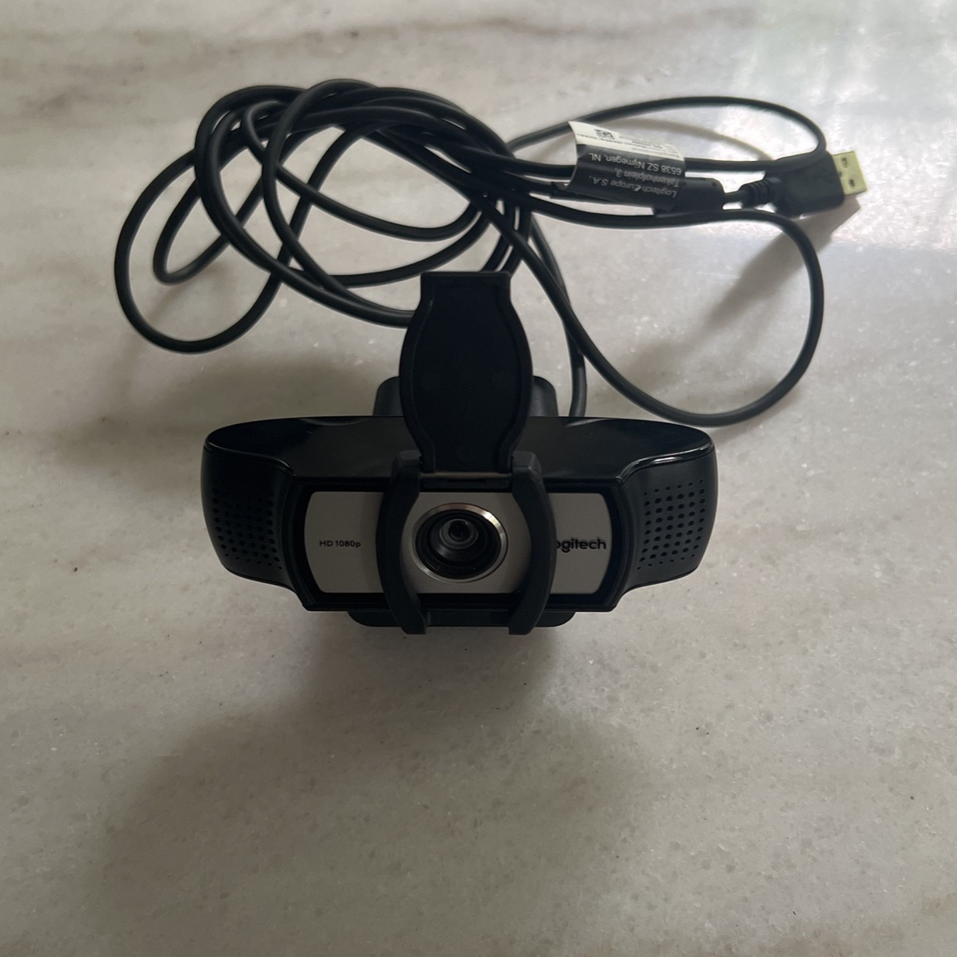 Logitech Webcam. 
