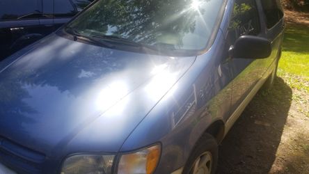 2001 Toyota Sienna