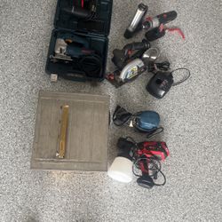 Tile Cutter Machine, Craftsman Saw. Drill, Lamp, Charger No Battery, Electric Paint Gun, Sander, Bosh Saw, Craftsman Nailing Gun 
