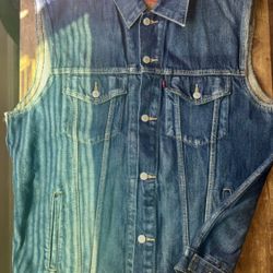 Levi Denim Vest For Dudes XXL