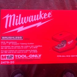 Milwaukee Brushless M12 1-1/4-2” Copper Tube Cutter