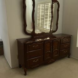 Free 3 Piece Dresser, Mirror, Nightstand 