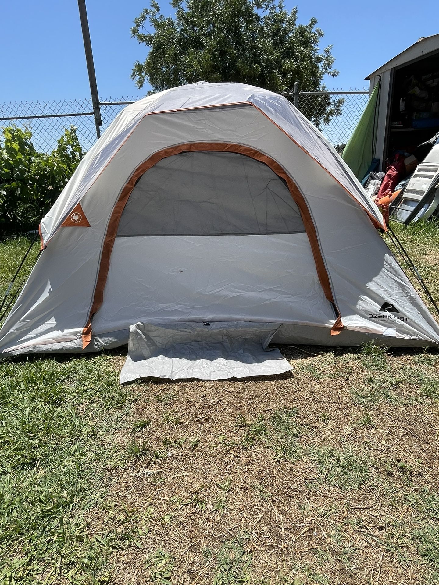 Ten Camping
