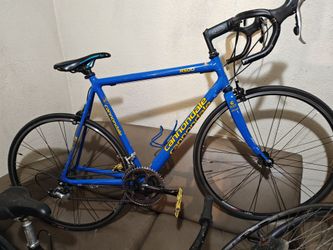 Cannondale road bike