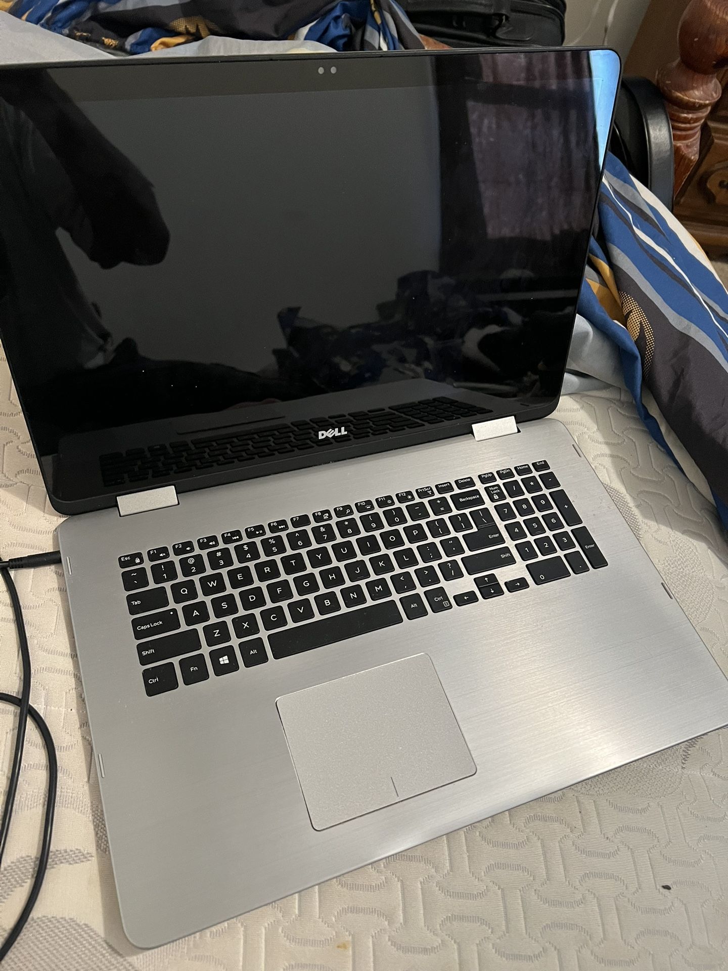 Dell Inspiron 17-7778 2-in-1 Touchscreen