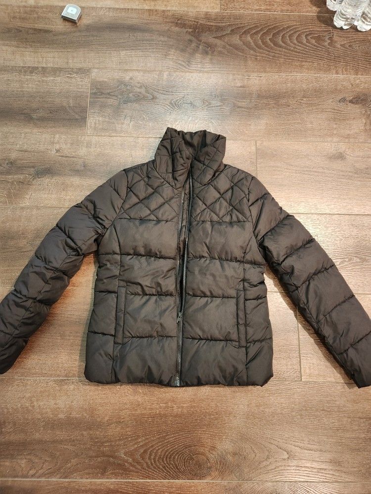 black Old Navy puffer jacket, size S/P, good condition,