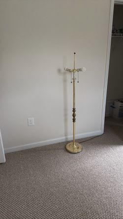 Floor lamp