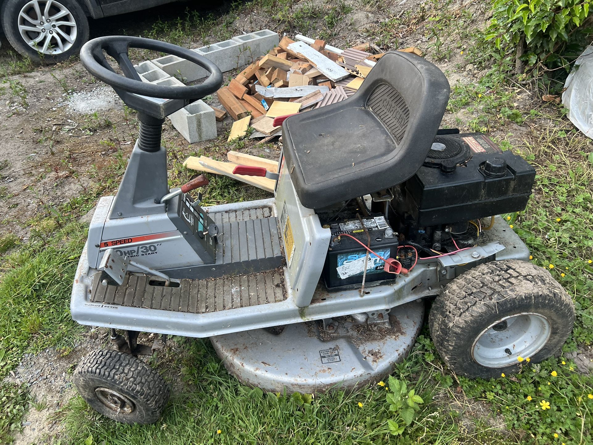 Craftsman 30 inch cut 10 HP 5 speed riding lawn mower