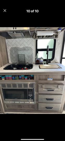 2021 Forrest river Surveyor