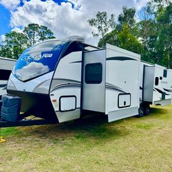 2020 Keystone Cougar CG32RLI – 33 FT