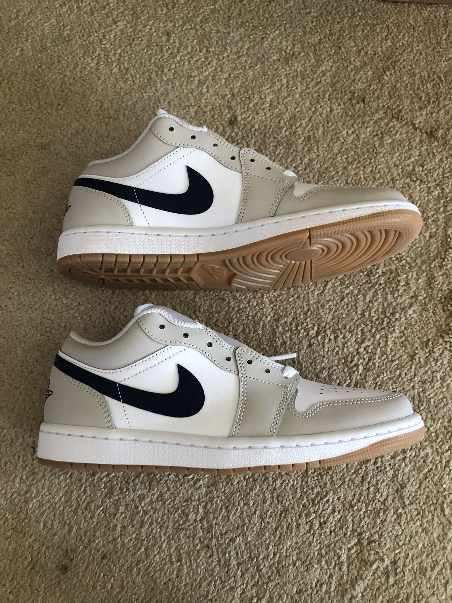 New Nike Air Jordan 1 Low Georgetown Men’s 8, Women’s 9.5