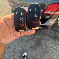 Llaves De Autos / Car Keys And Remotes