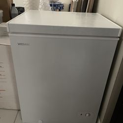 Vissani Chest Freezer