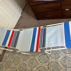 Folding Beach Lounger Striped - Sun Squad