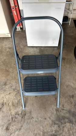 2 steps ladder