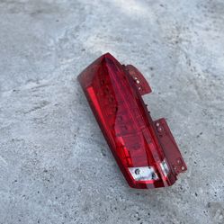 Cadillac SRX 2010-2016 Taillight Driver