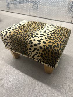 Mini Leopard Print Chair/stool