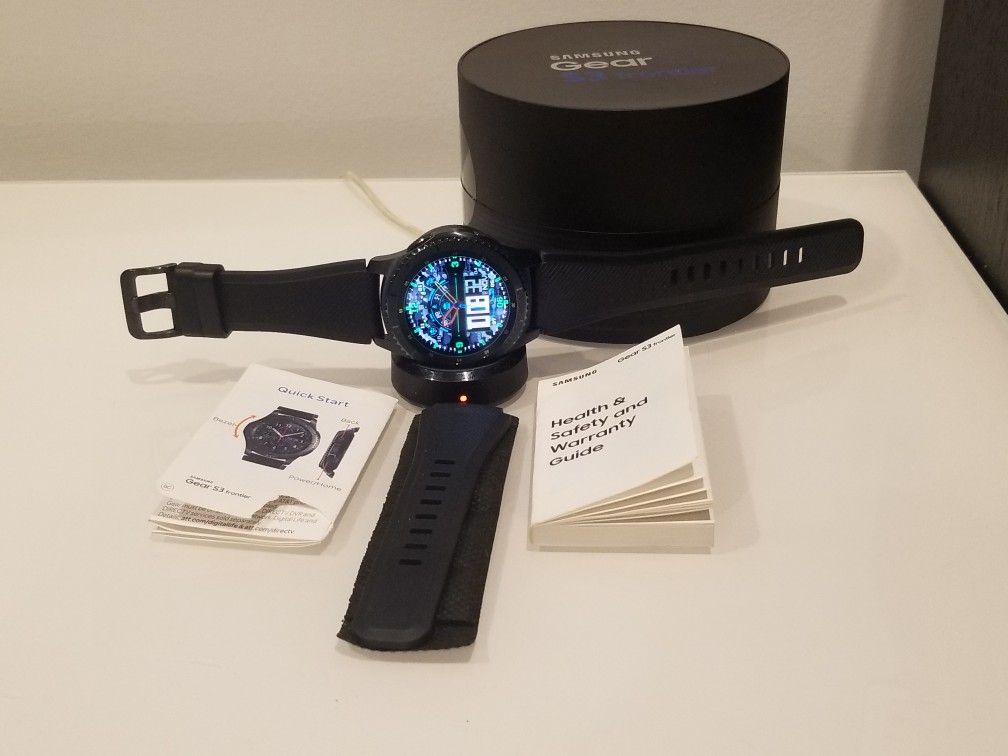 Samsung Gear S3 Frontier Smart Watch