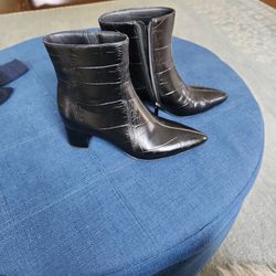 Black Leather Boots Size 8
