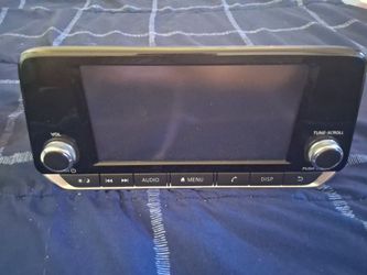 OEM Nissan 2022 Radio control unit, barely used