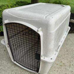Huge 33x24x26” Dog Crate In Good Shape!  