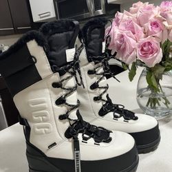 UGG Shasta Gore-Tex waterproof Boot White black