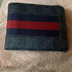 Gucci Wallet 