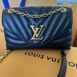 Authentic Louis Vuitton, Wave Bag