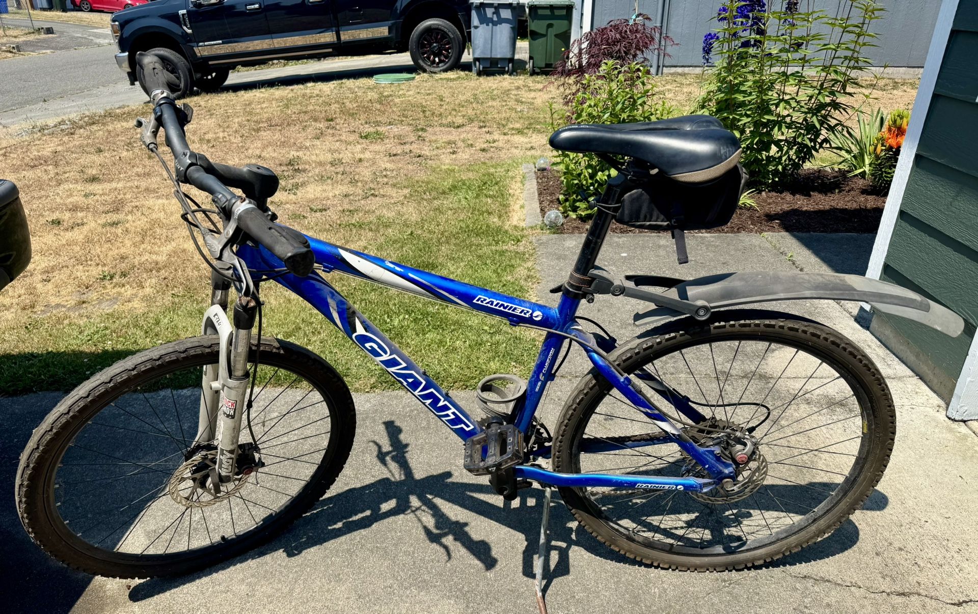Giant Rainier Bike