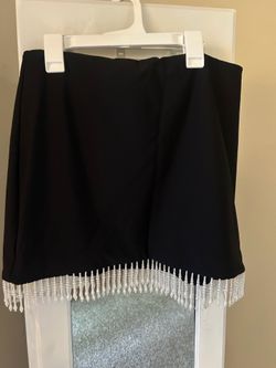 House of Harlow skirt