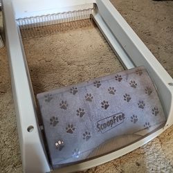 PetSafe ScoopFree Automatic Litter Box + Hood + 5 Crystal Litter Trays