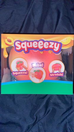 Squeezy Peach Squishy