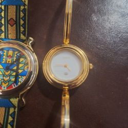 Guccy Orijinal Con Pila Aun Precio Los Dos