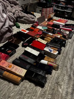 Large Mixed Makeup Lot – High-End Brands