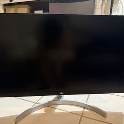 27” LG IPS Monitor