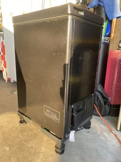3.5 Cubic Feet Chest Freezer