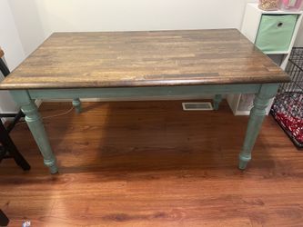 Kitchen table