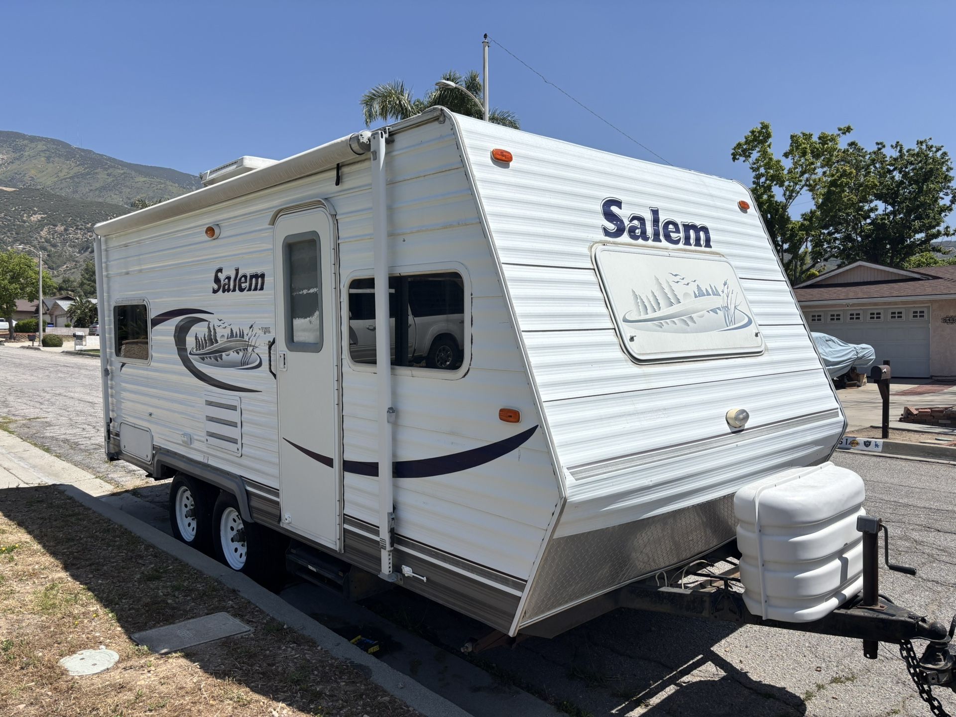 2006 Salem Coach