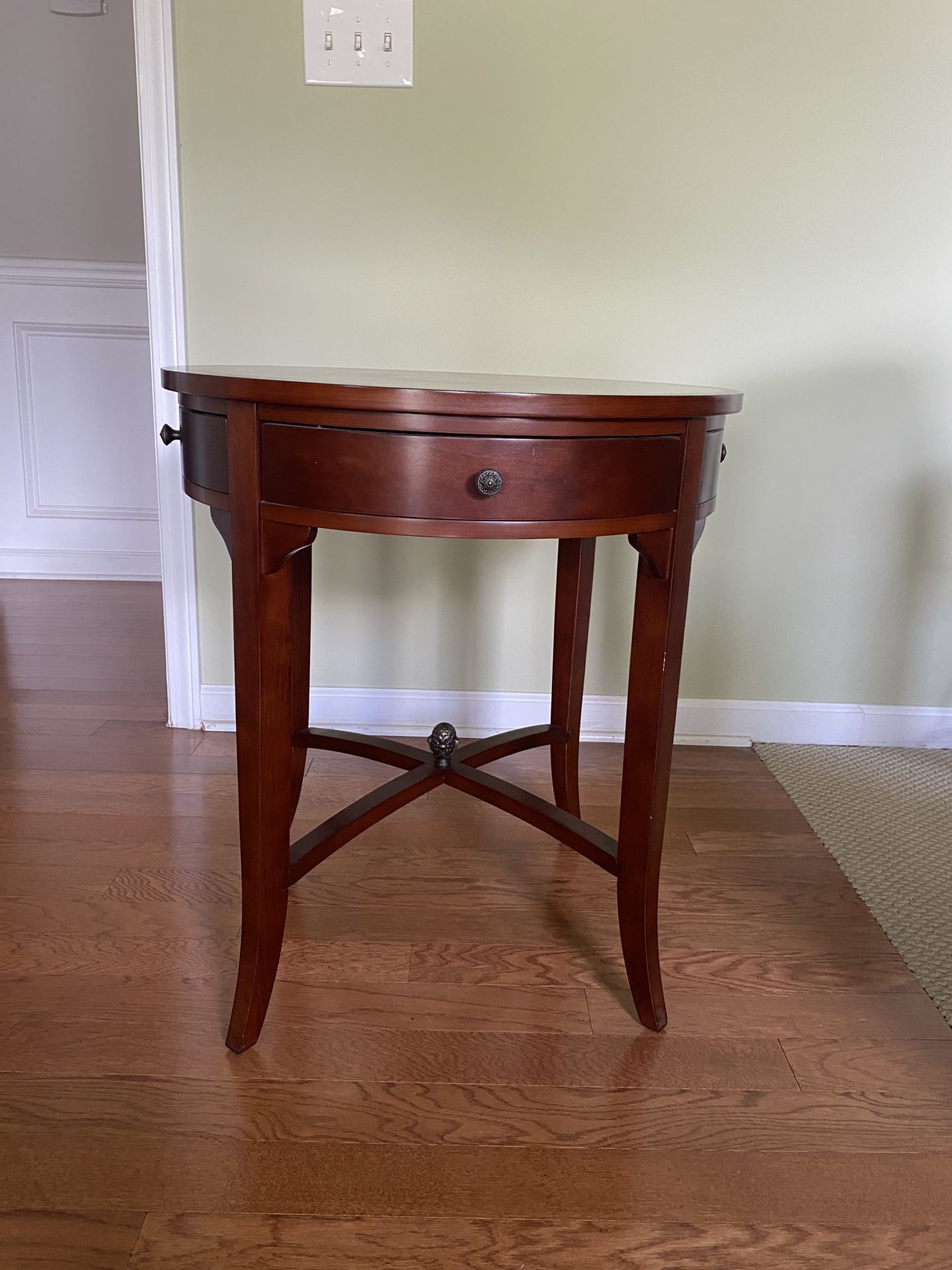 Round Wooden End Tables(SET OF 2)